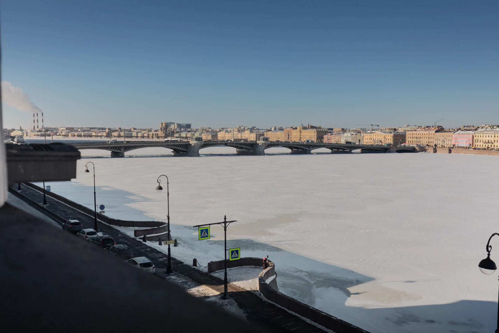 Апартаменты a.m. Rooms Neva River View (Angliyskaya Naberezhnaya)
