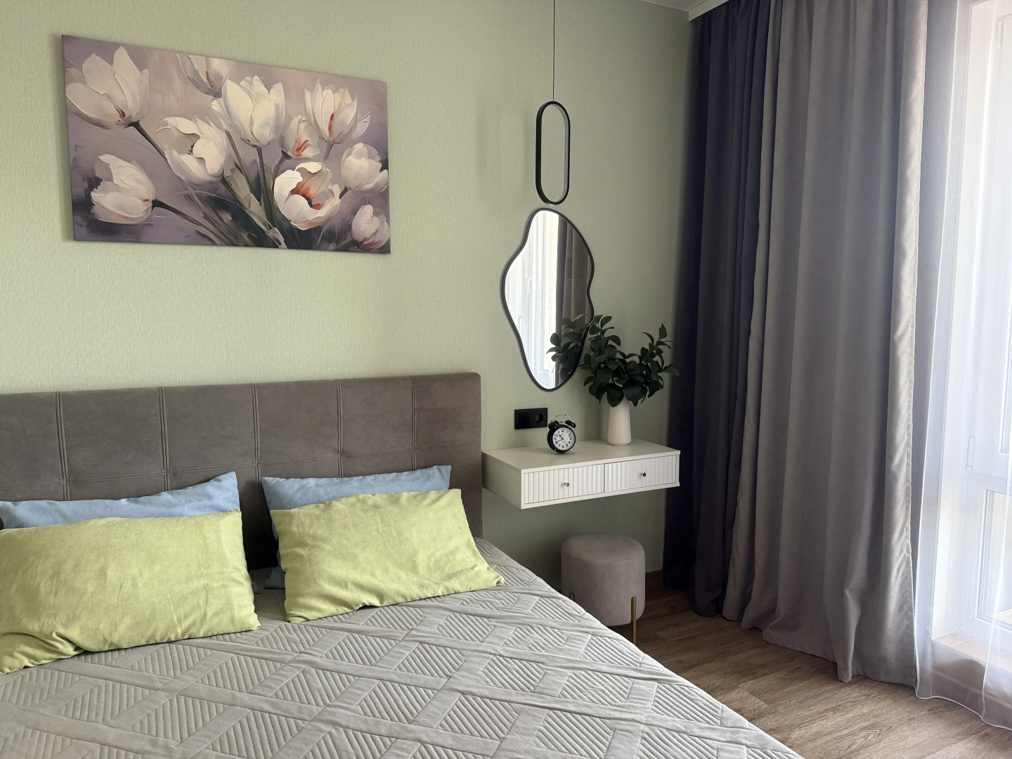 Апартаменты у аэропорта жк Авиатор Гусарская 2