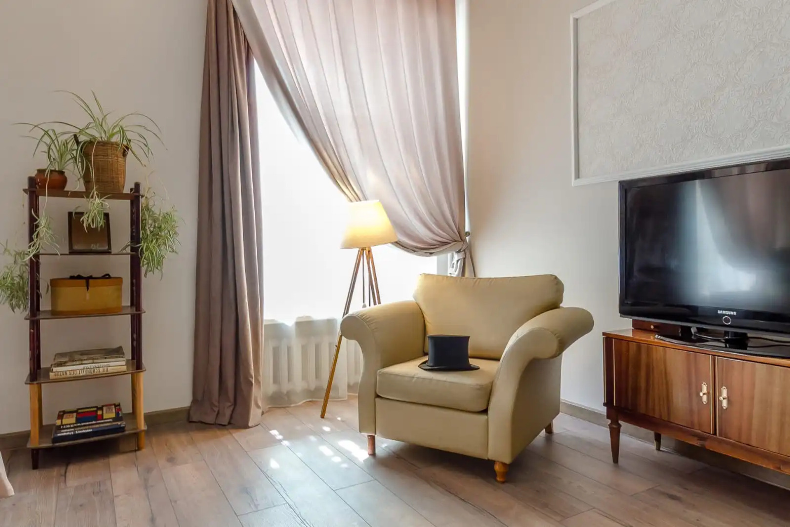 Апартаменты Атмосферные на большой монетной