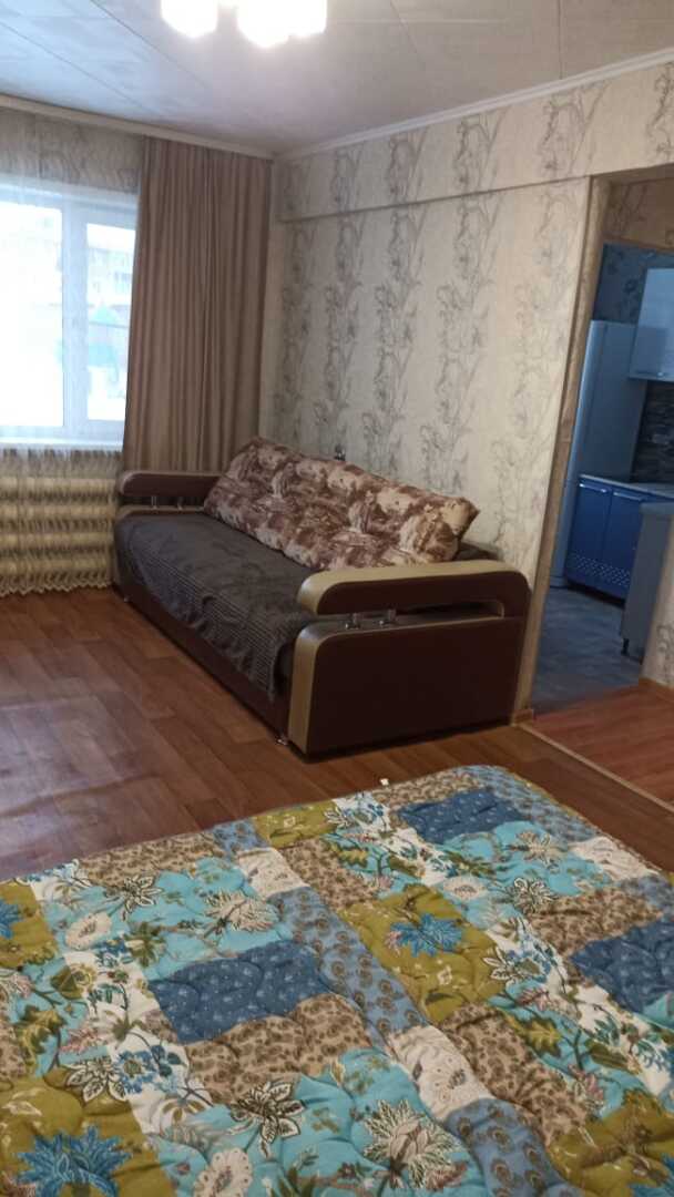 Апартаменты Розы Люксембург, 4