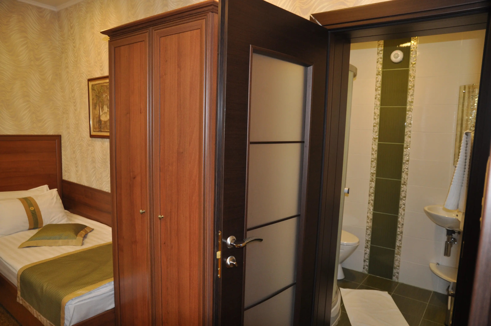 Отель Персона