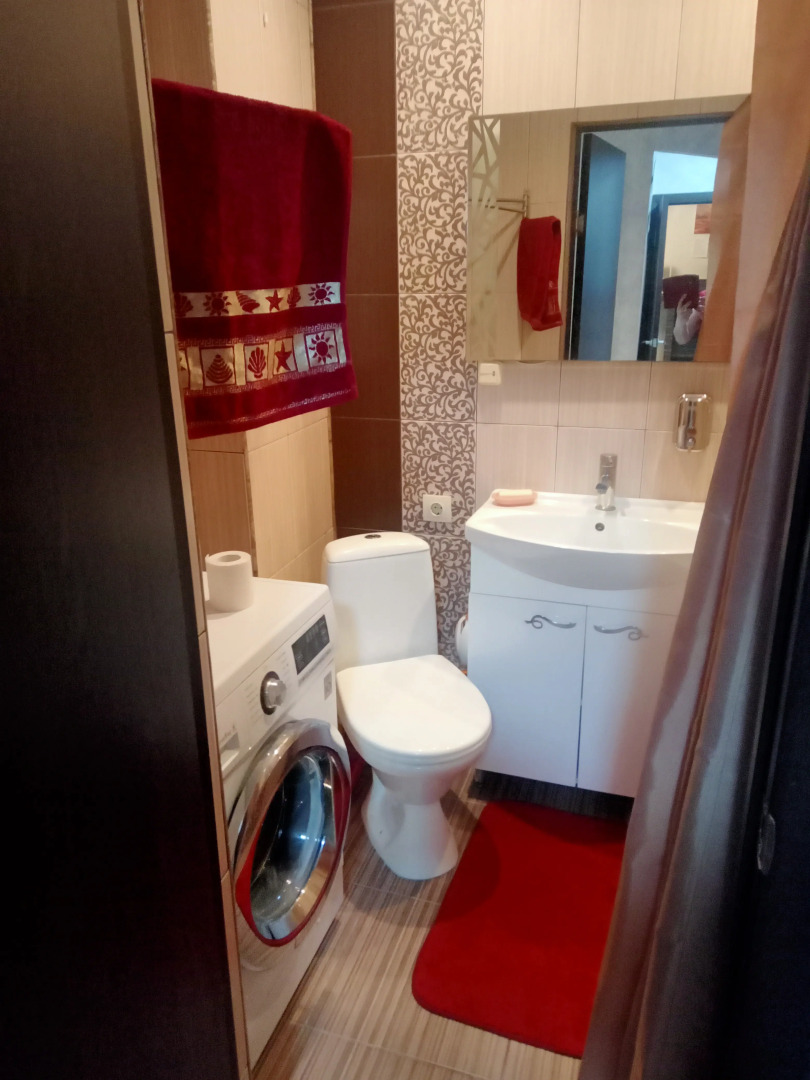 Апартаменты на проспекте Победы 17