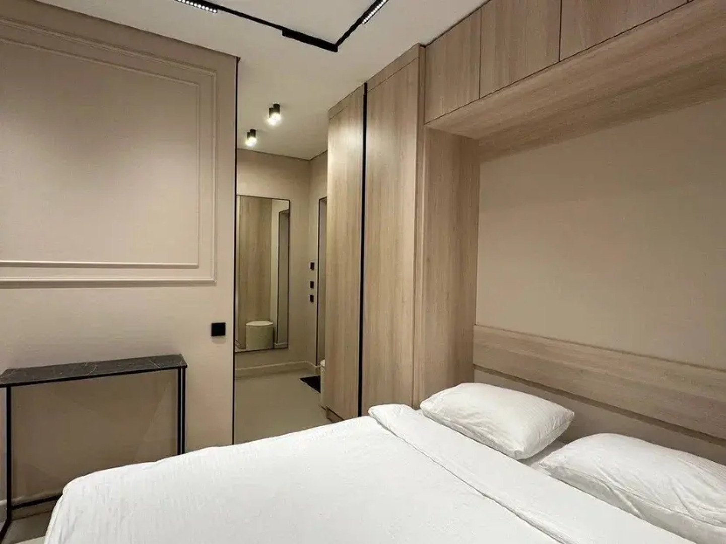 Апартаменты ДзенХоум Возрождение 23