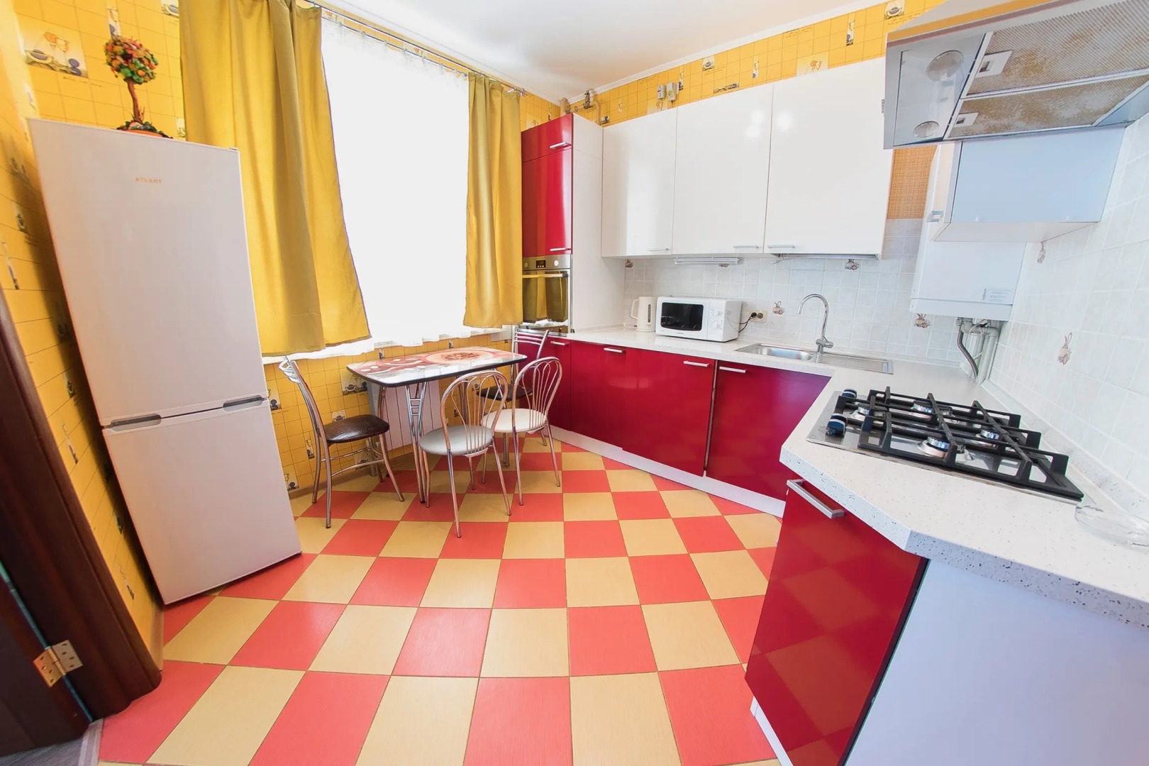 Апартаменты Saratov Lights на Мичурина 47