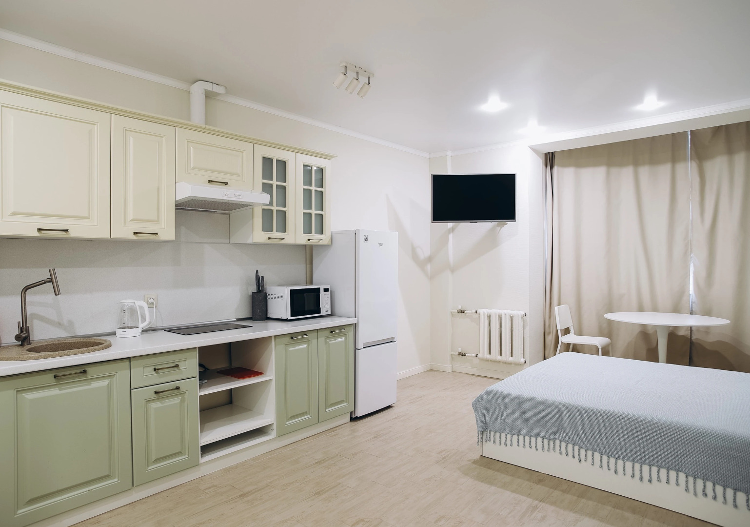 Мебелированные комнаты на ул.Конституции 24А г.Сочи