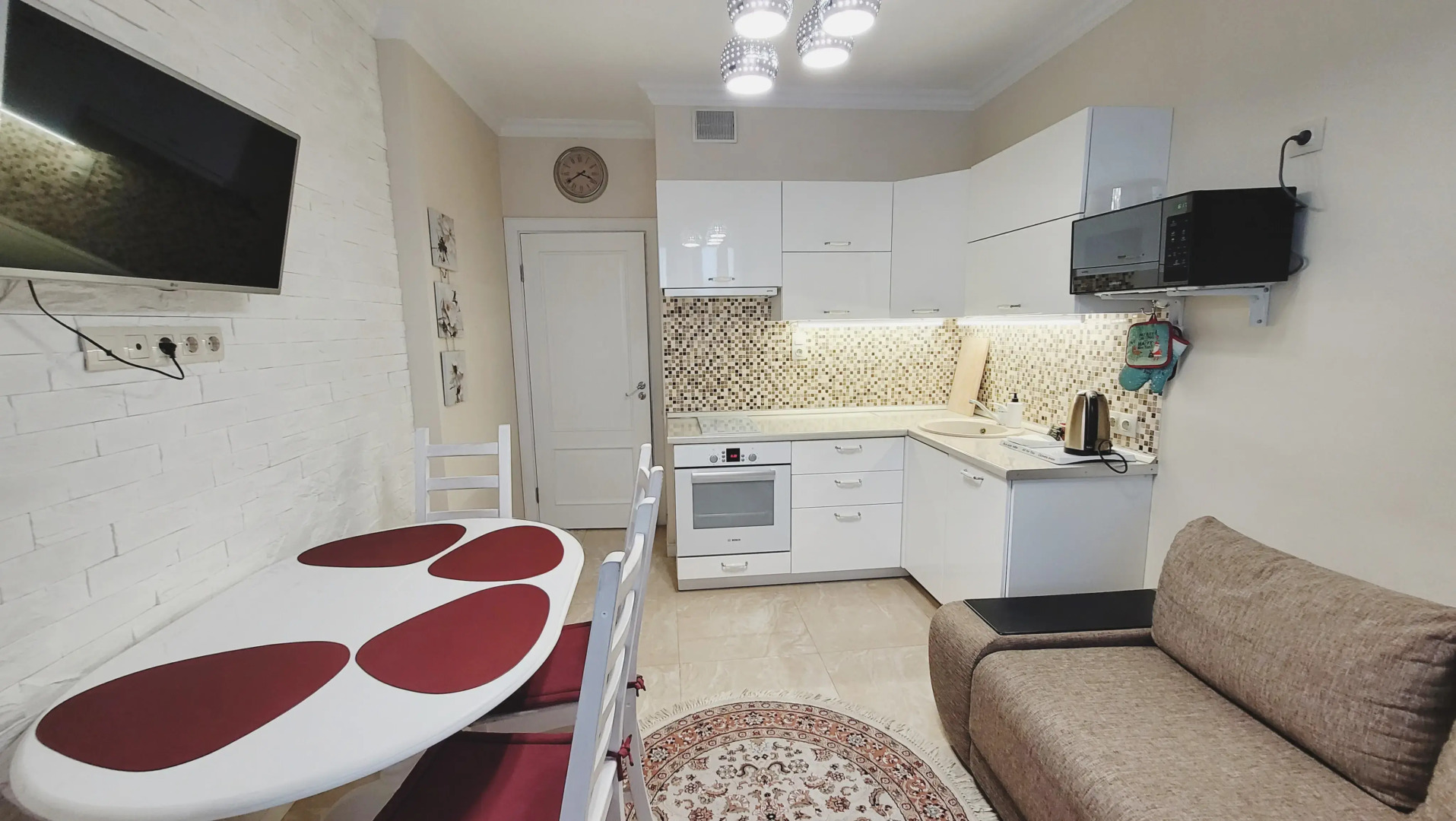 Квартира у аквапарка Ривьера