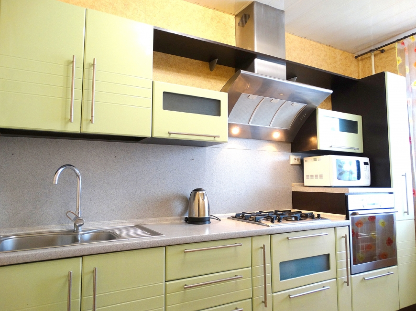 Апартаменты Inndays на Серебровской