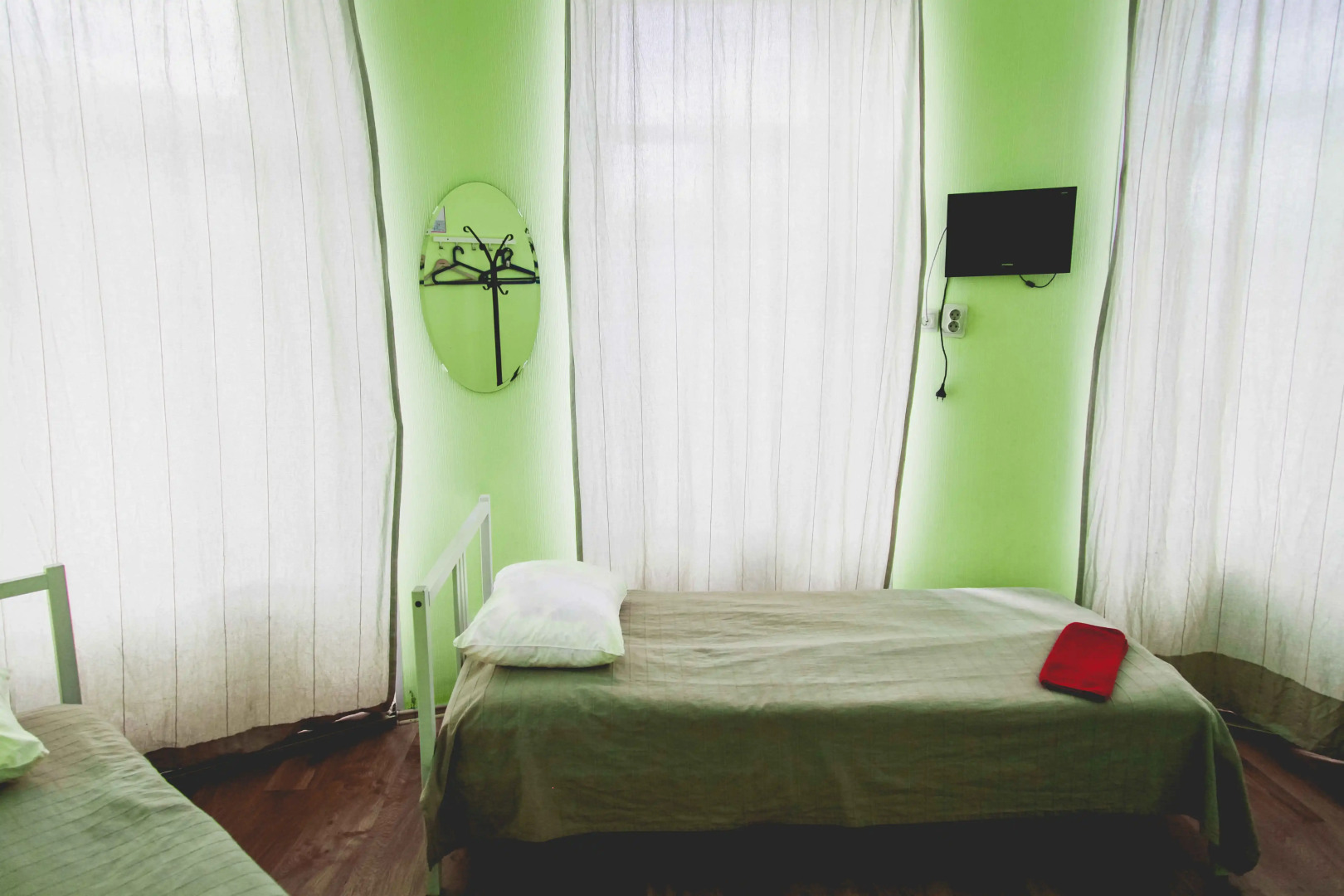 Хостел Бугров