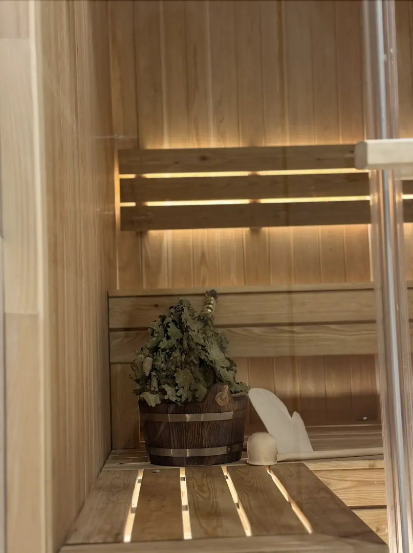 Отель The Palm Hotel and spa