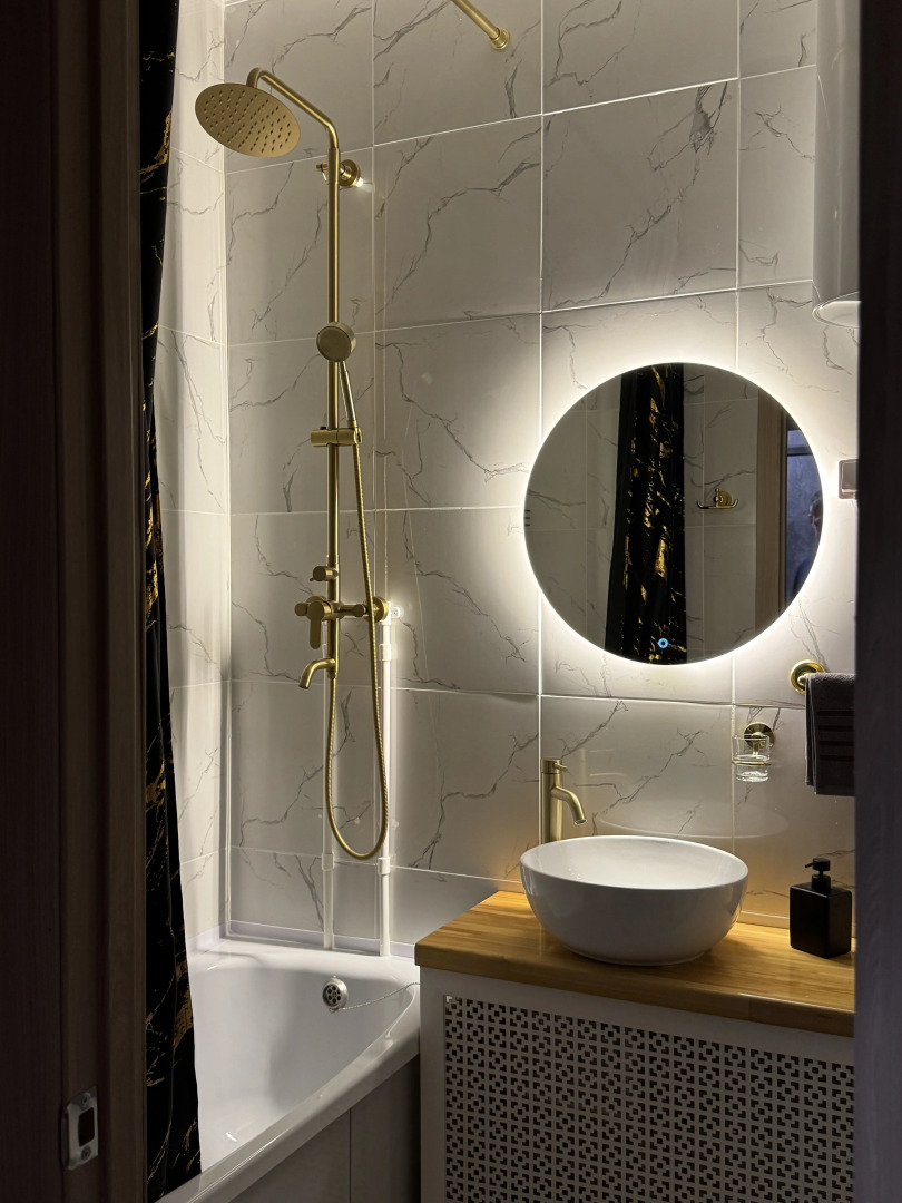 Квартира Уютная квартира 17 микрорайон дом.9, Нефтеюганск