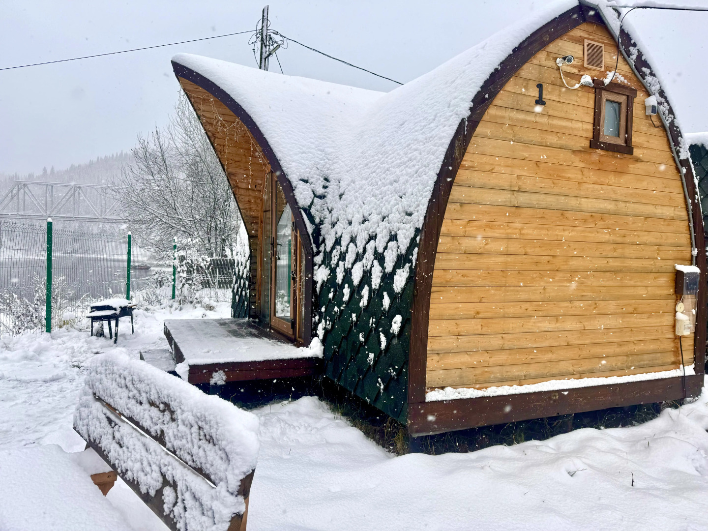 Глэмпинг Горы Реки