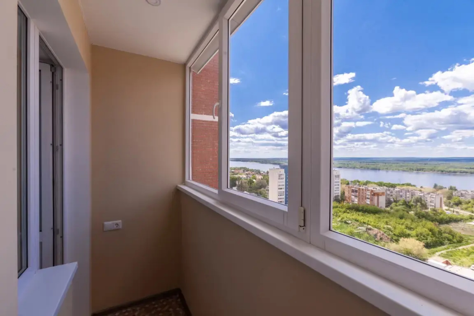 Апартаменты 3 RentPlaza c видом на Волгу