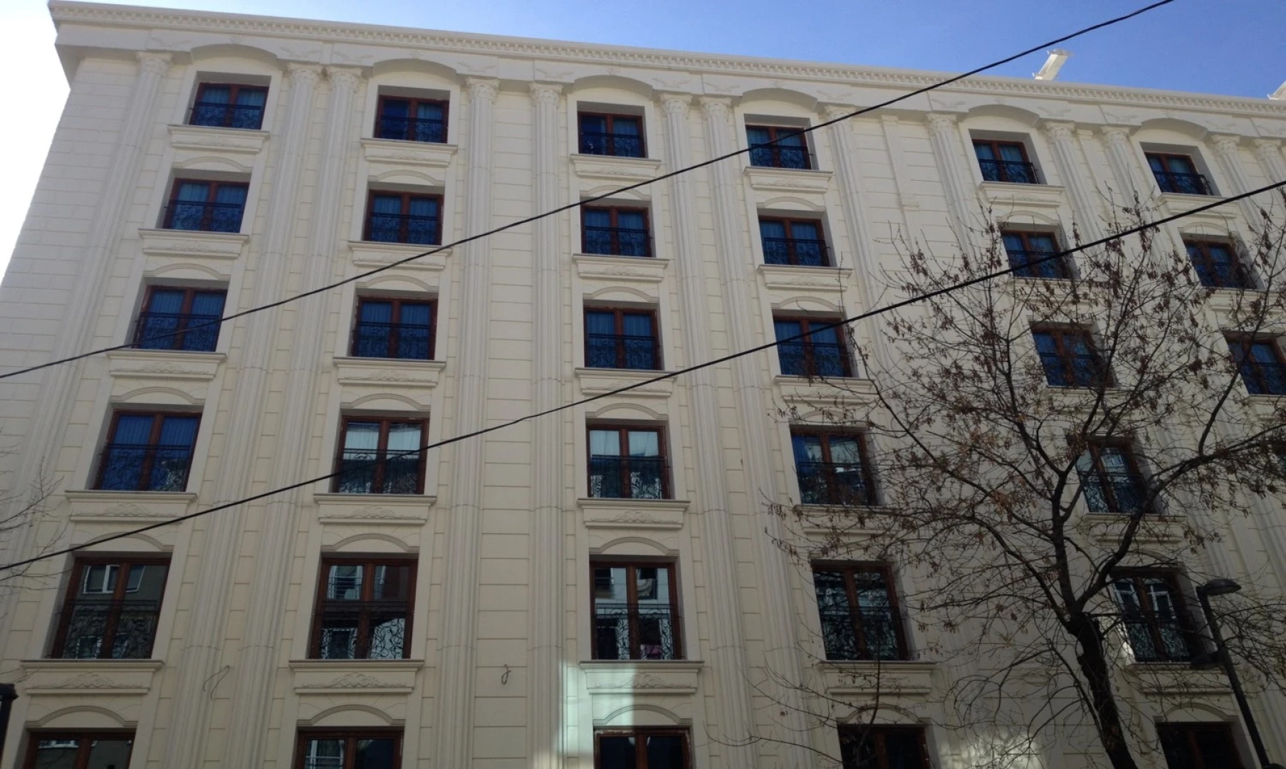 Lausos Palace Hotel