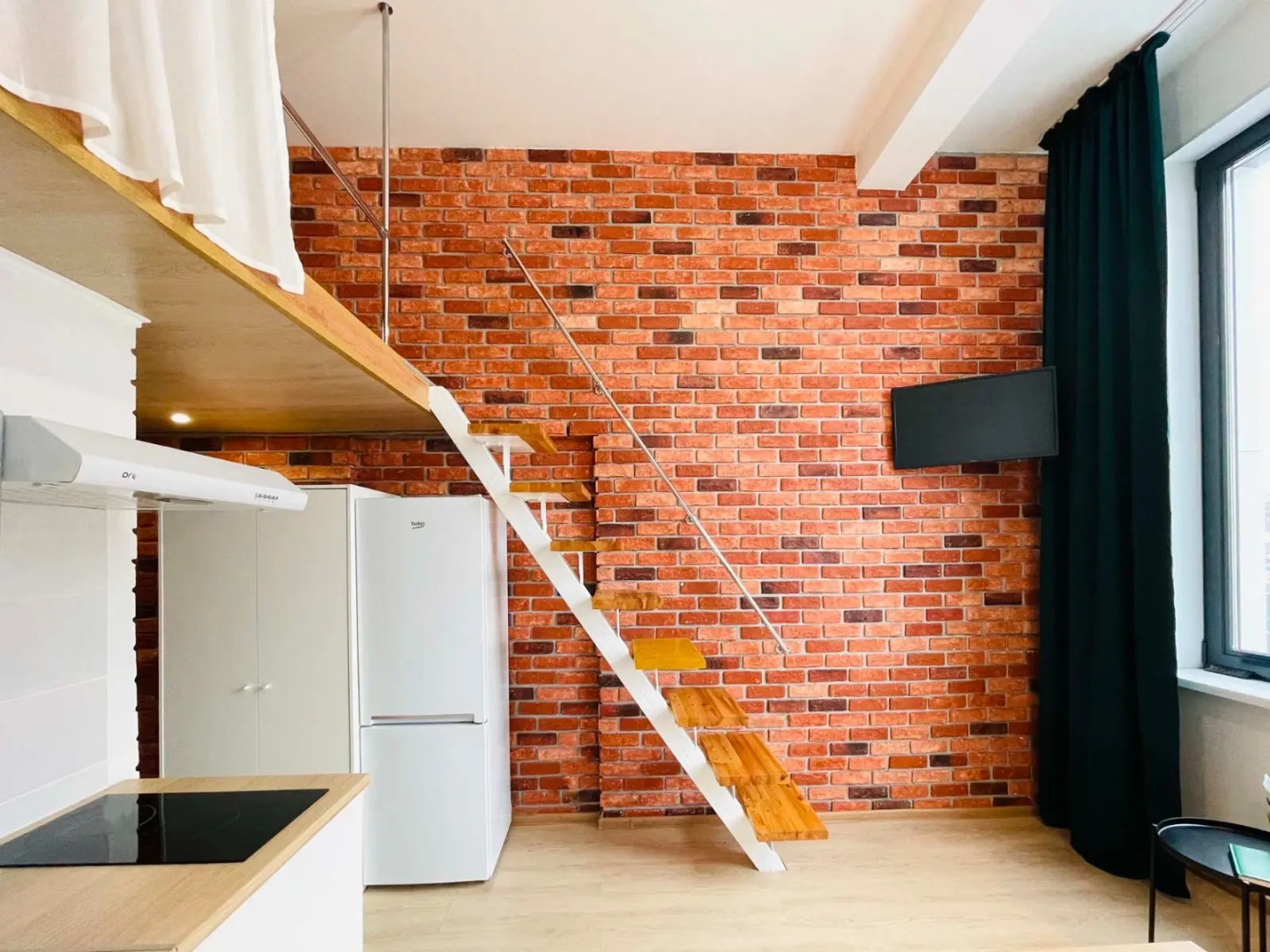 Апартаменты  Буденного 51к6 8-1