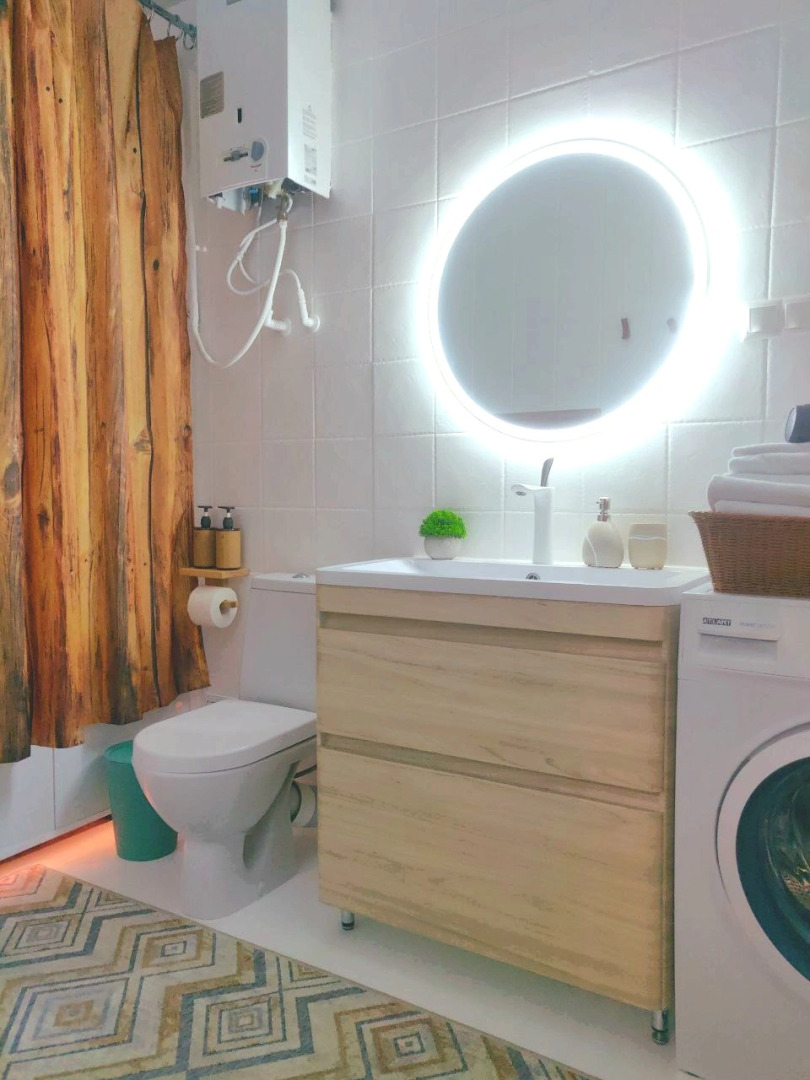 Апартаменты на улице Маршала Бирюзова 18