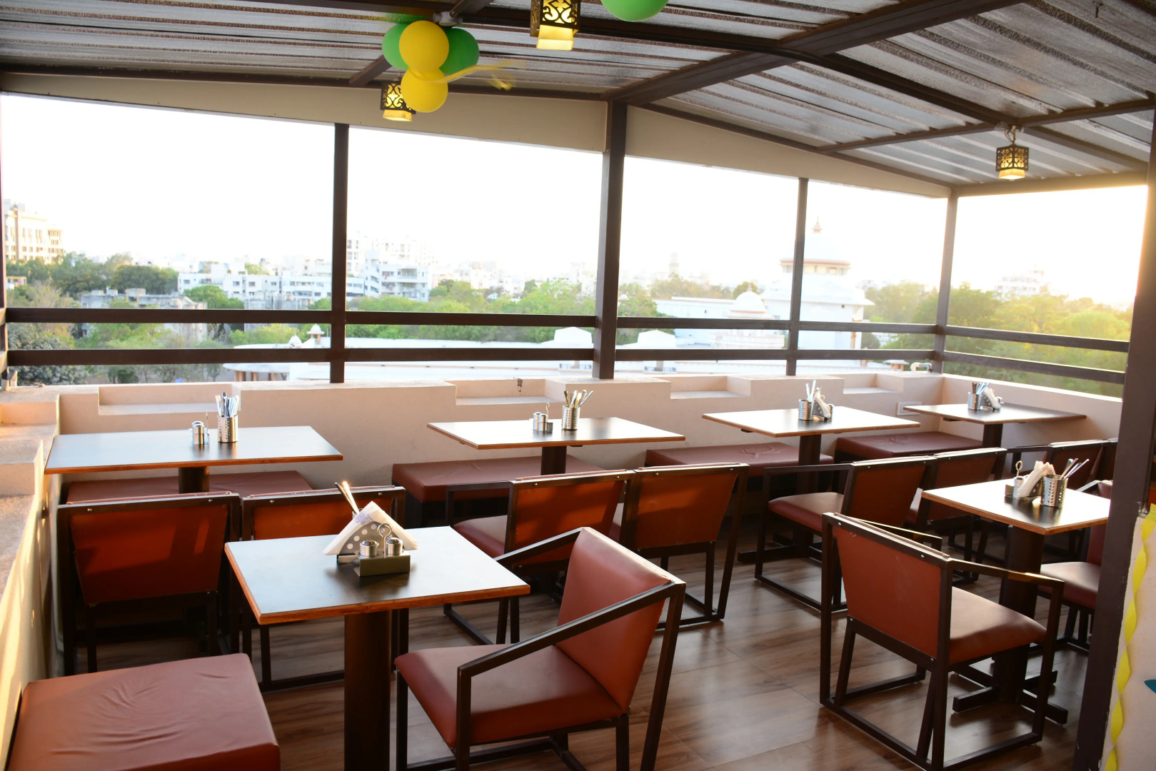 Отель Lime Tree