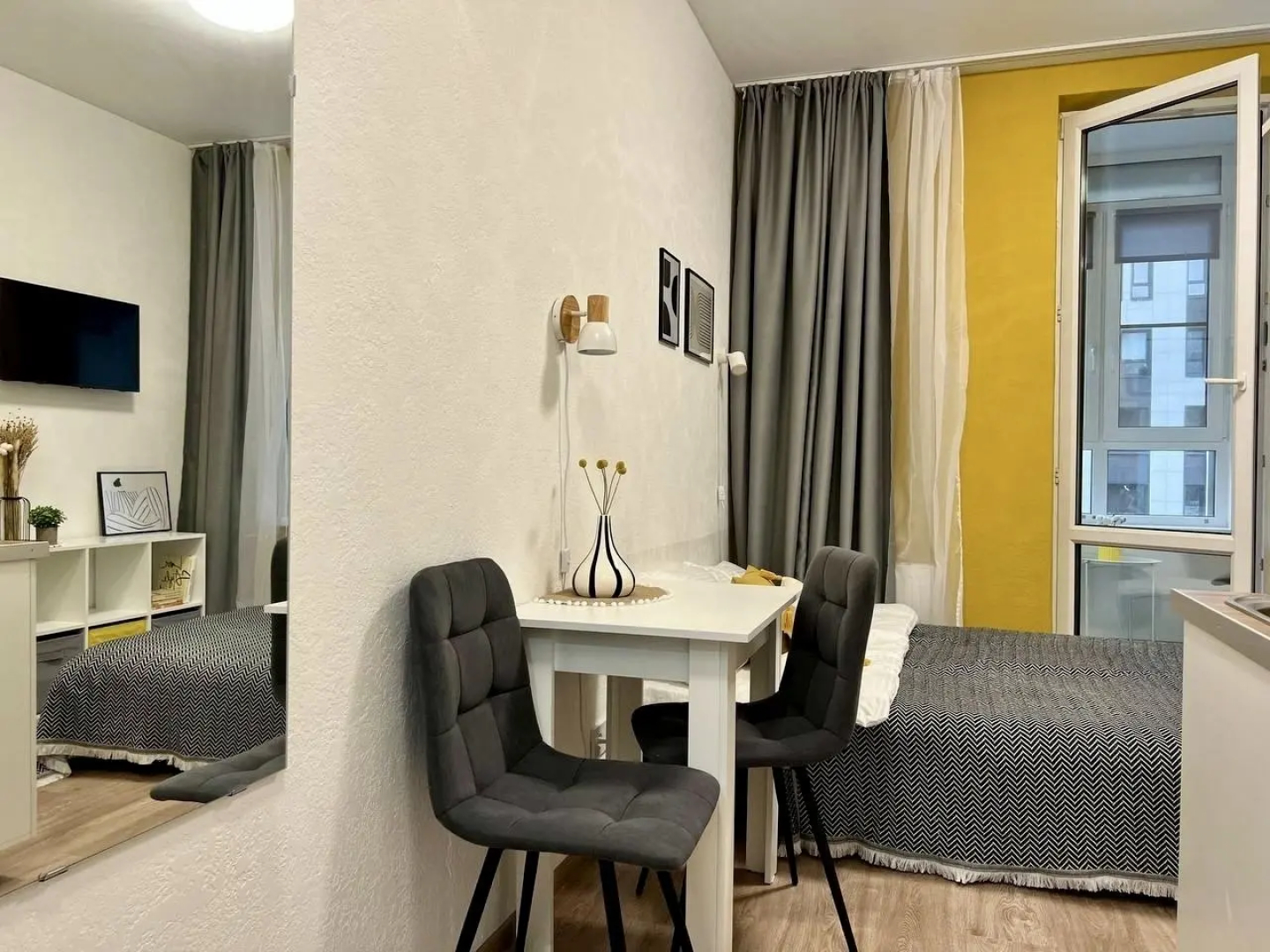 Апартаменты Happy People на Улице Генерала Дьяконова 3