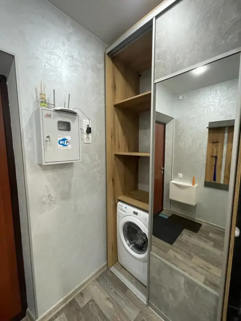 Апартаменты Дизайнерская студия в Элитном ЖК "Граф Орлов"