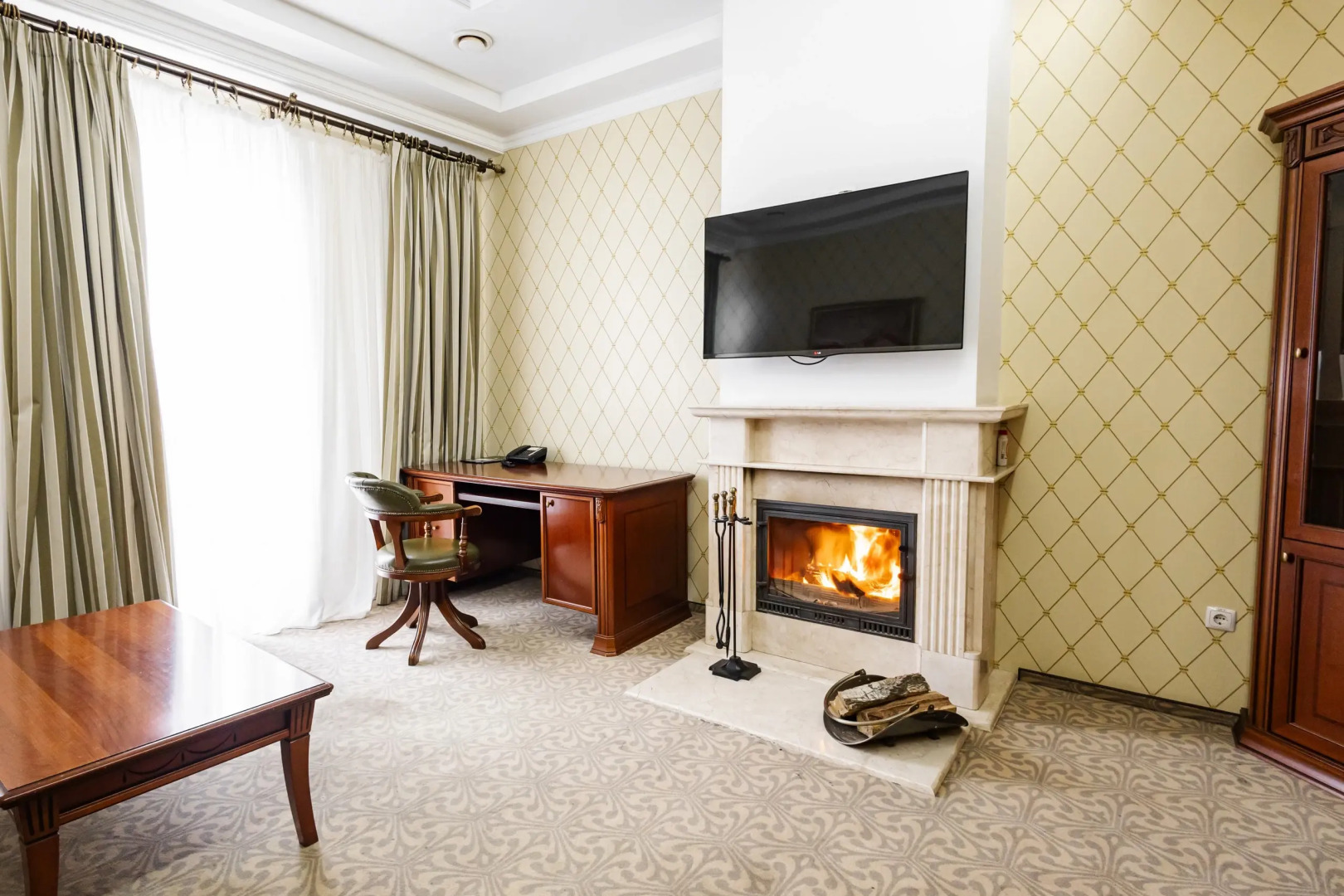 Отель Премьер