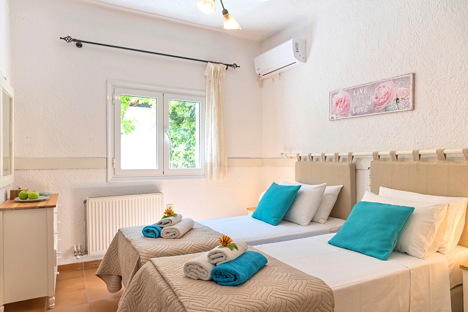 Вилла Cretan Lodge Heated Pool