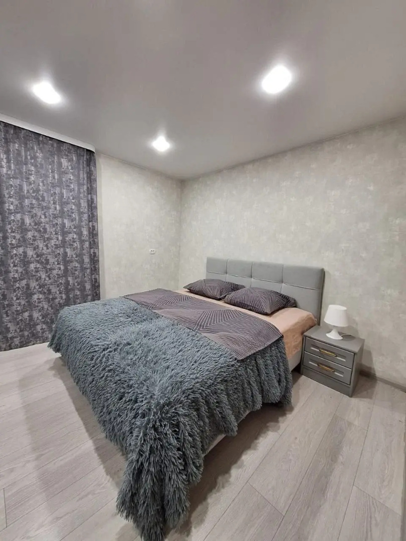 Квартира Отличная 1-комнатная на 2 этаже