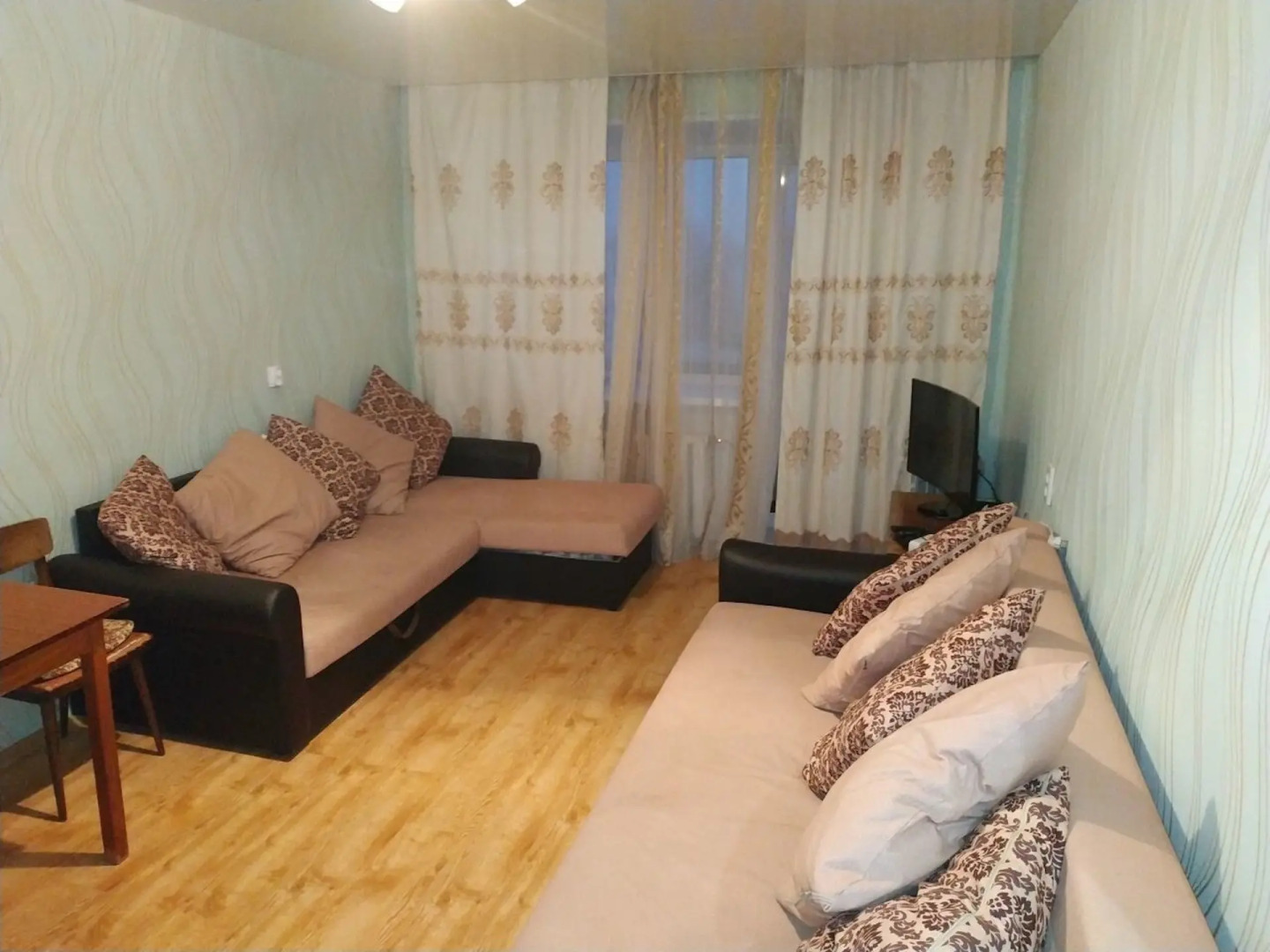 Квартира На Максима Горького 5