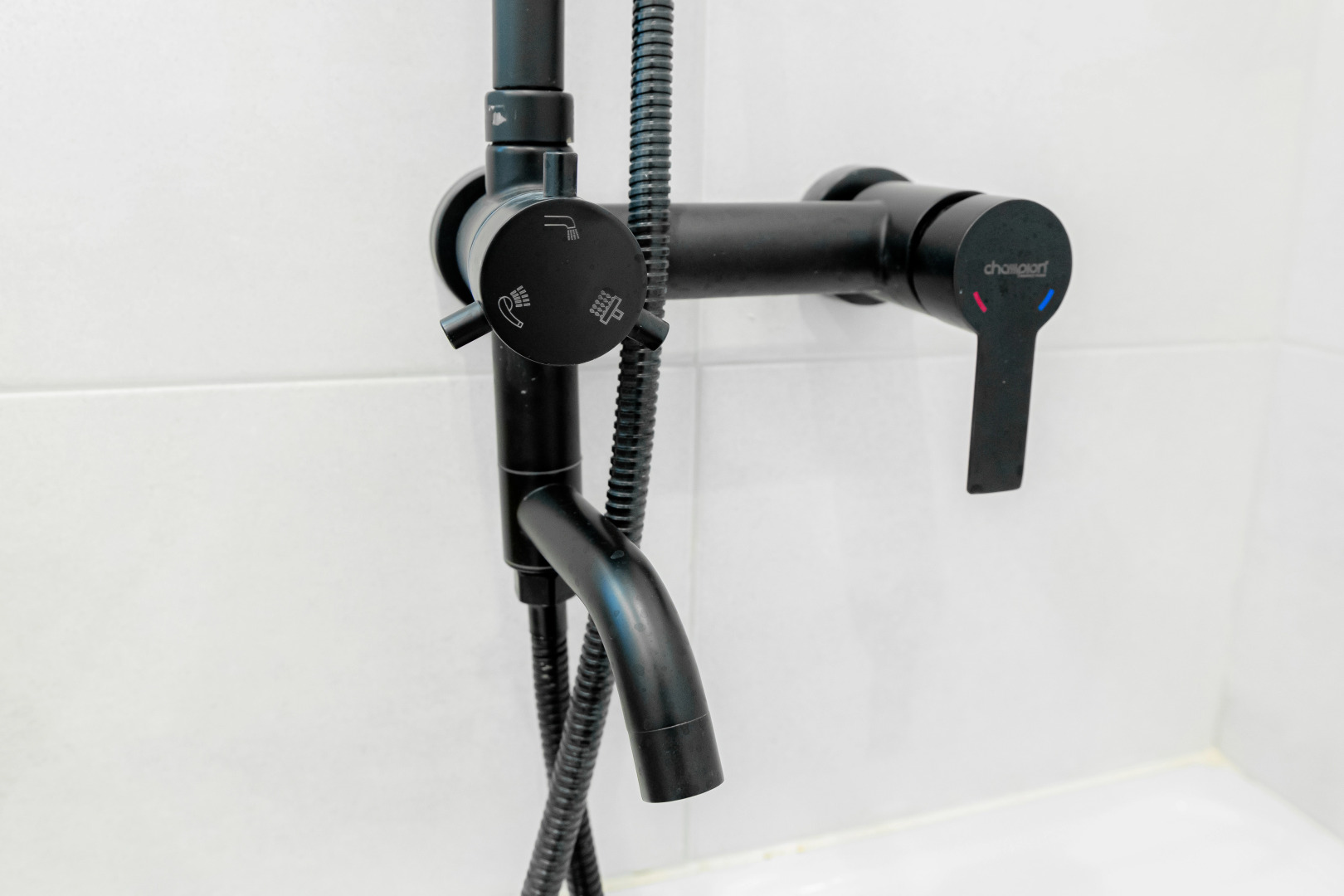 Квартира Happy на Дзержинского