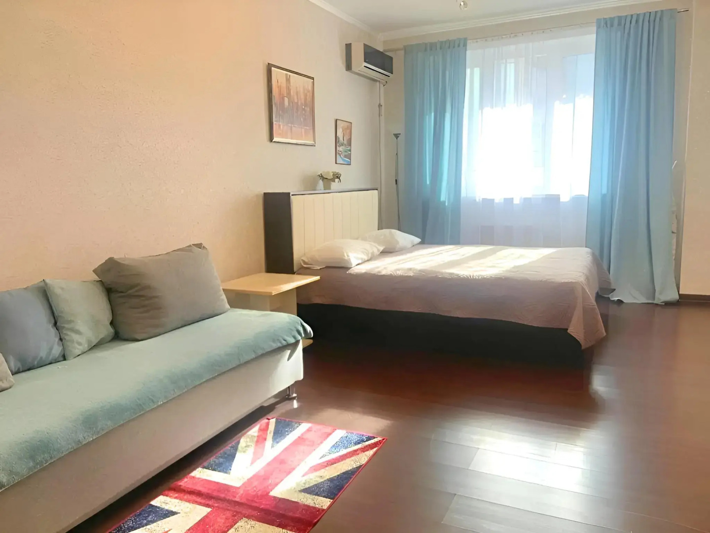 Апартаменты на Кубанской набережной