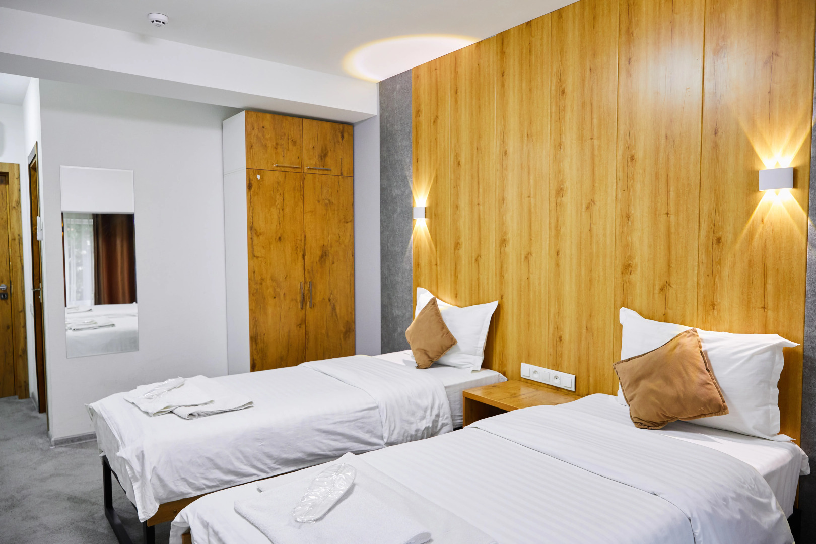 Отель Art plaza