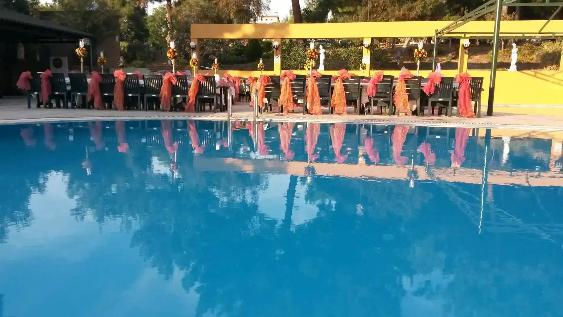 Апарт-Отель Tuntas Family Suites Kusadasi