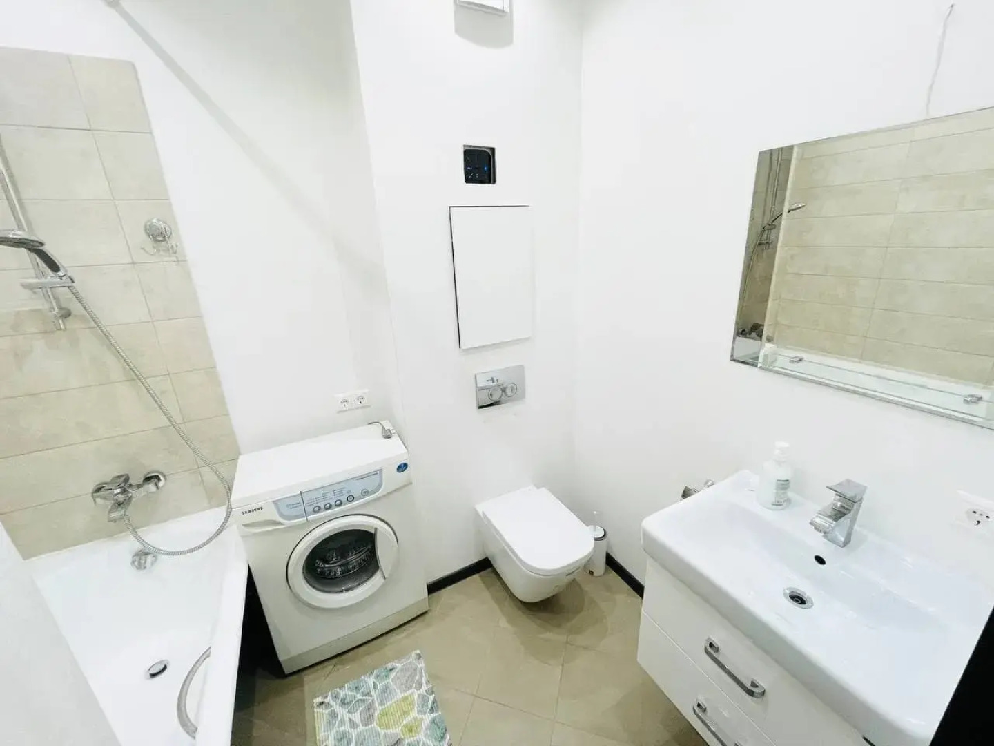 Апартаменты Maxi sutki Колхозная 55/2