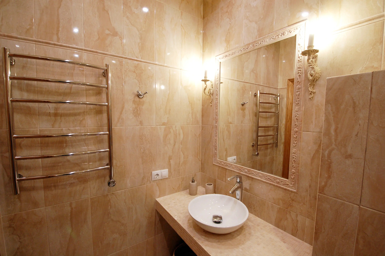 Апартаменты Life Inn near Kazan Cathedral