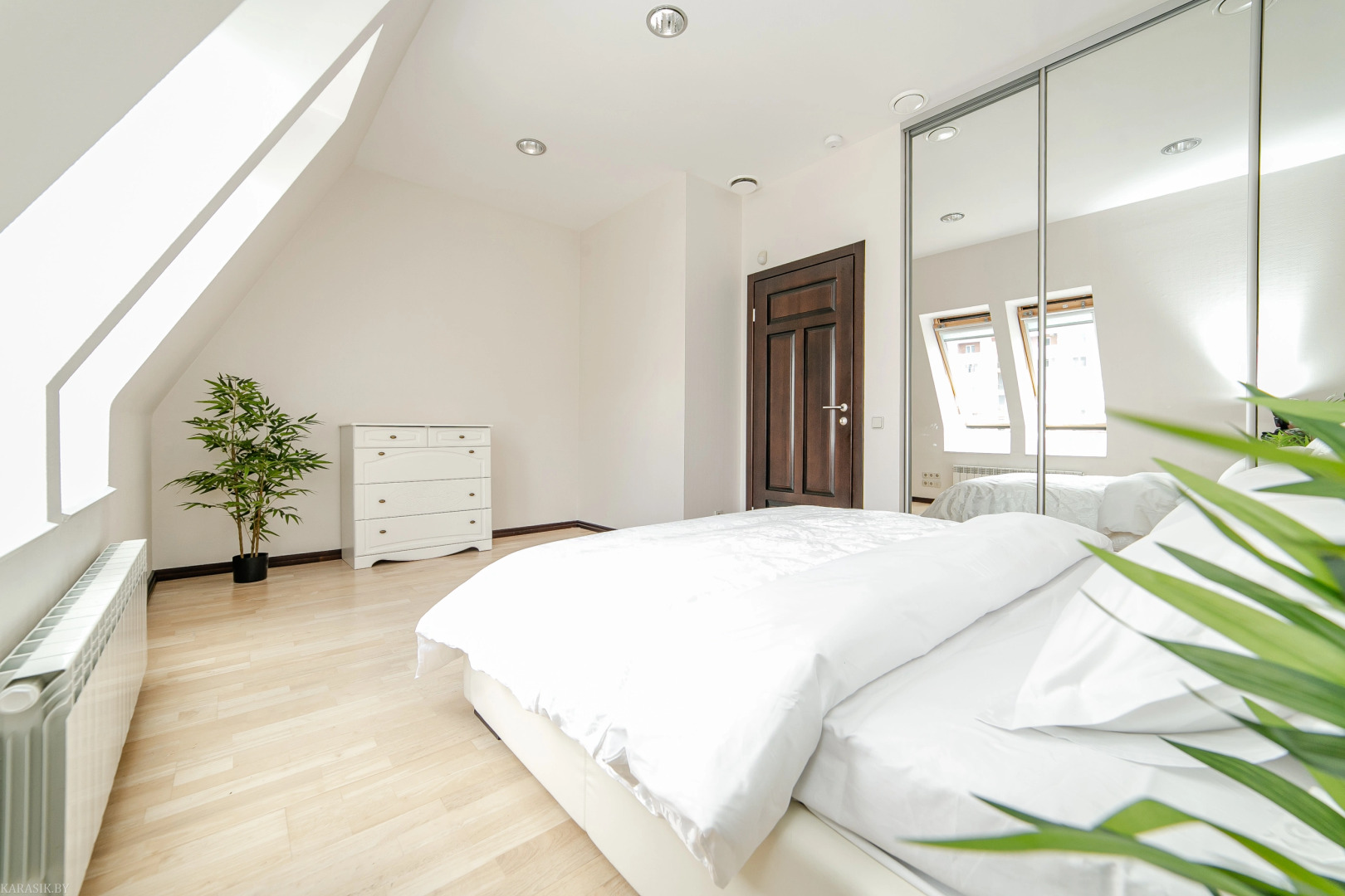 Апартаменты Четырёхкомнатная Элитная VIP-Квартира в Центре