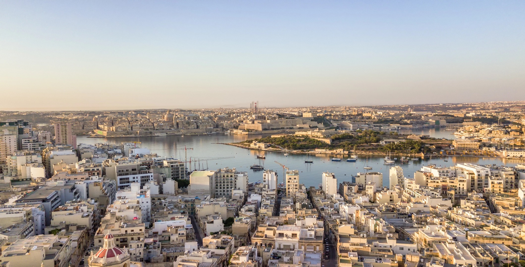 Отель AX The Palace