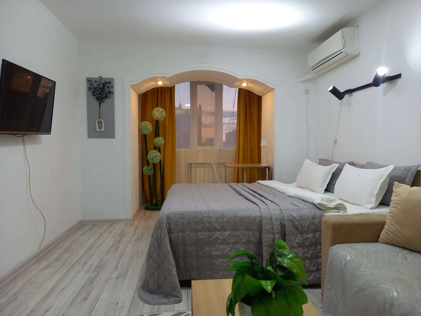 Квартира Яркая звезда на Космосе