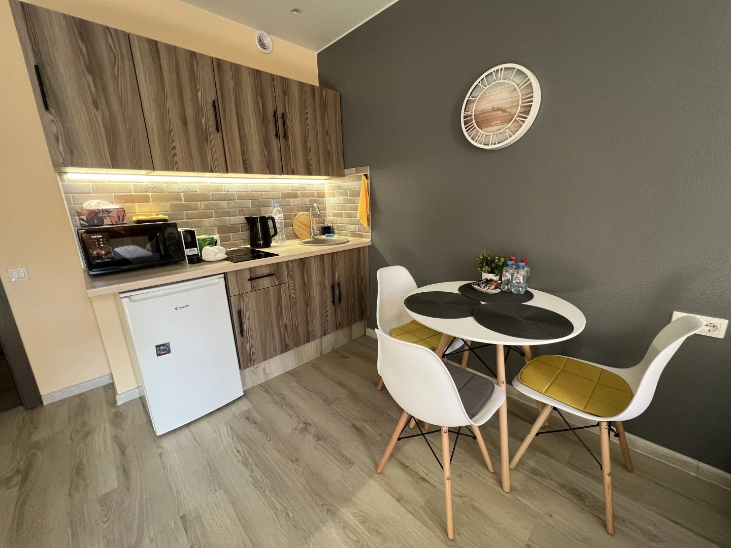 Квартира Lux Уютная Студия Рядом с ТРЦ Мега и Аэропортом Шереметьево