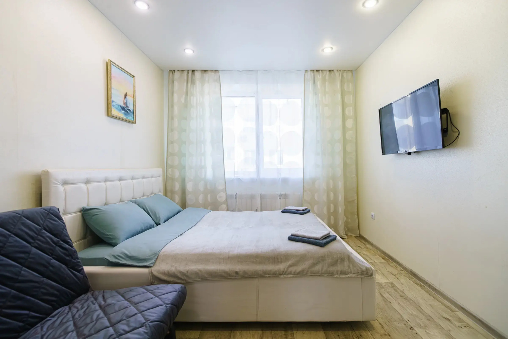 Квартира комфоpтнaя в новостpойкe для рaботы и отдыхa.