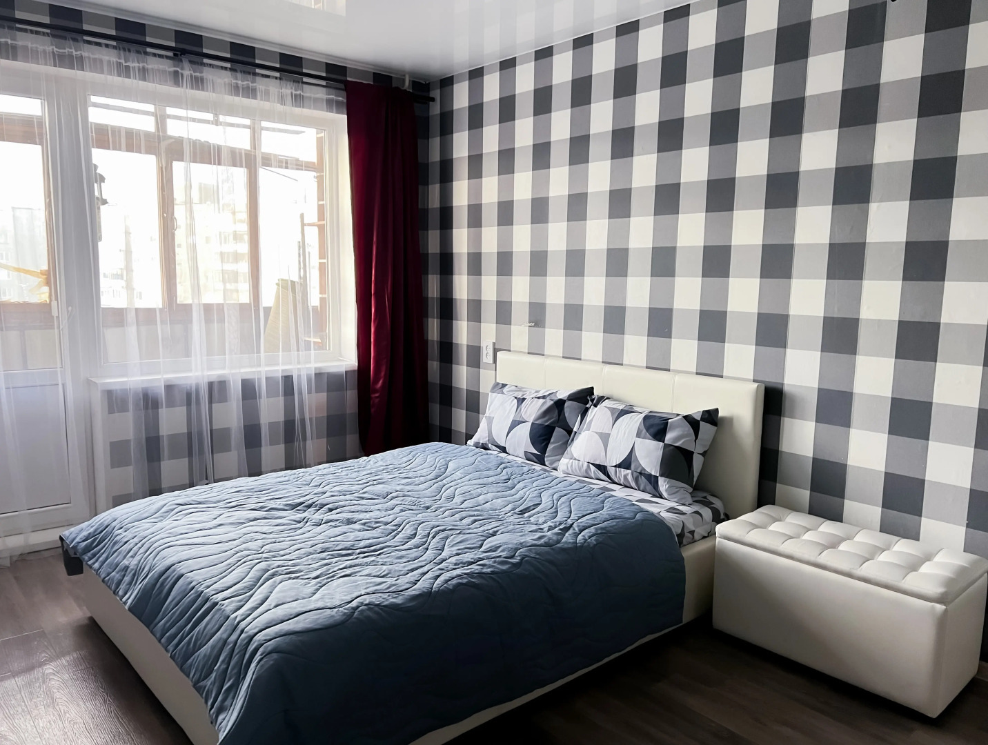 Квартира 3-комнатная на Баумана 12