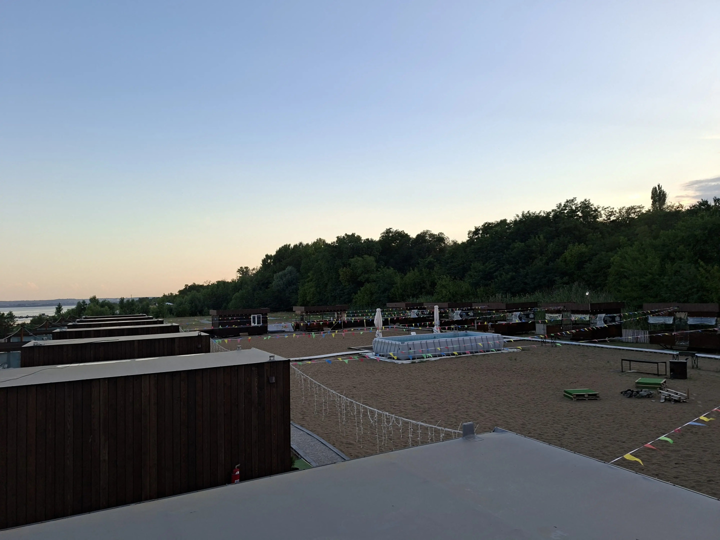 Глэмпинг Солнце, воздух и вода