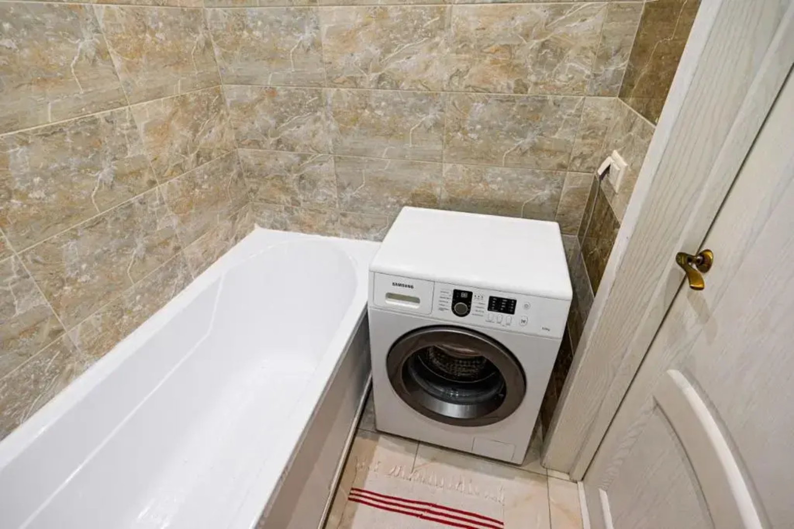 Апартаменты Роскошные возле Чаши