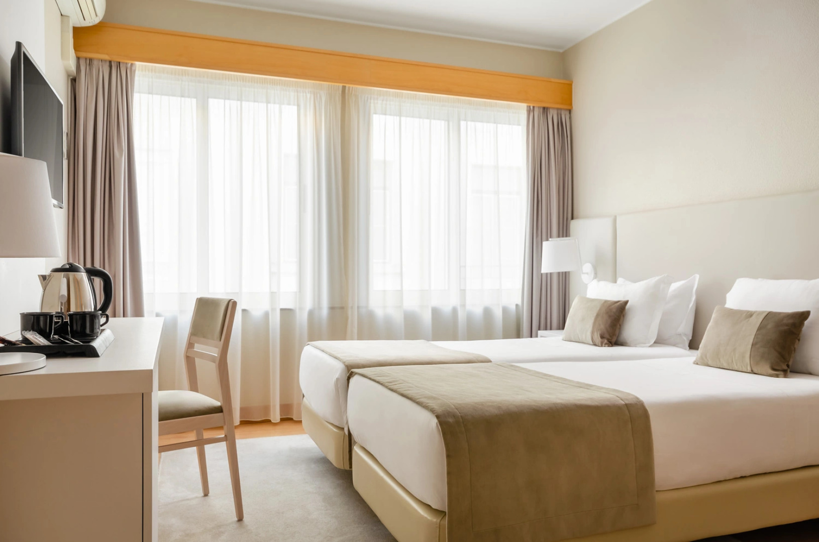 Отель Exe Wellington