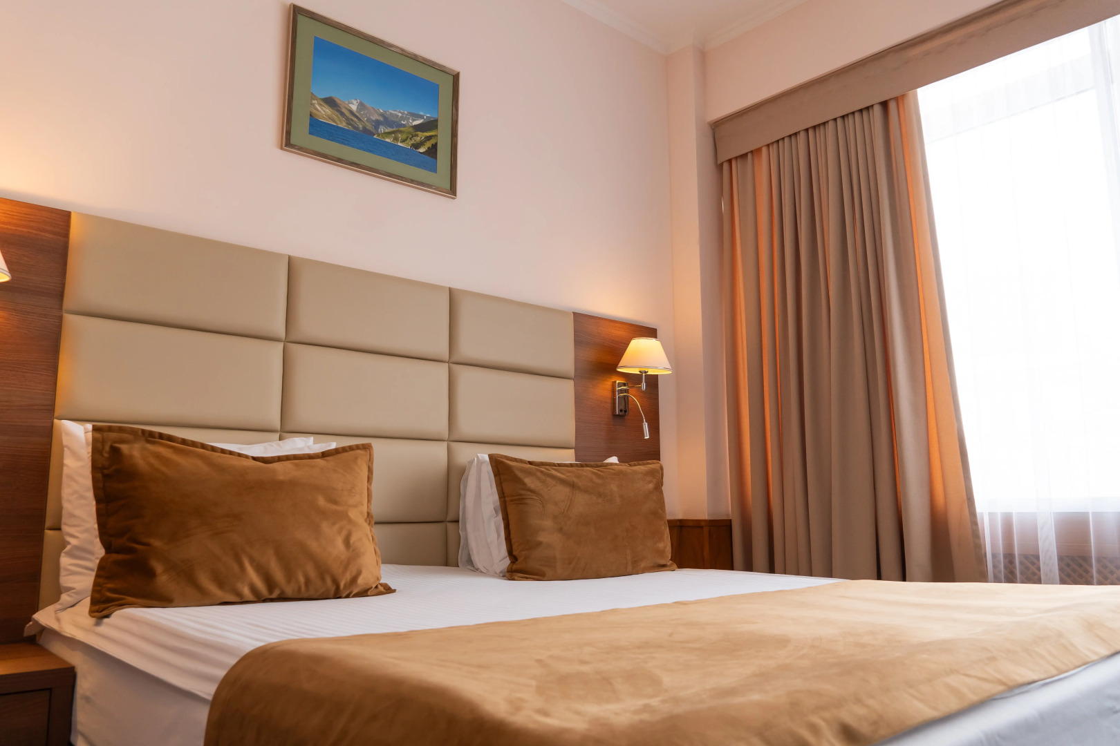 Отель Central City