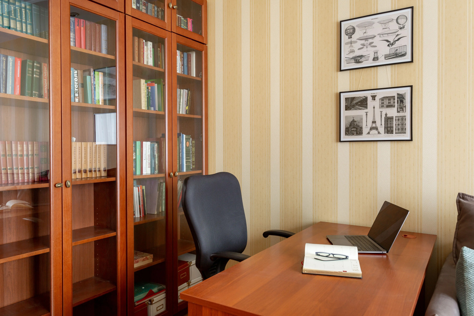 Квартира Intelligent у Финляндского вокзалаSatin home