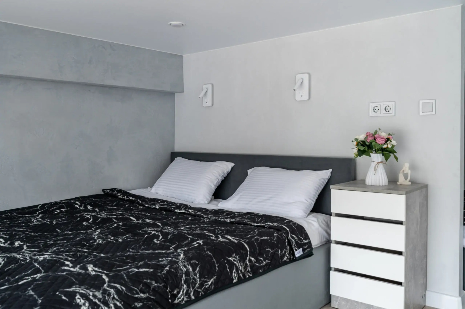 Двухуровневая квартира у реки. Кватро 3/3