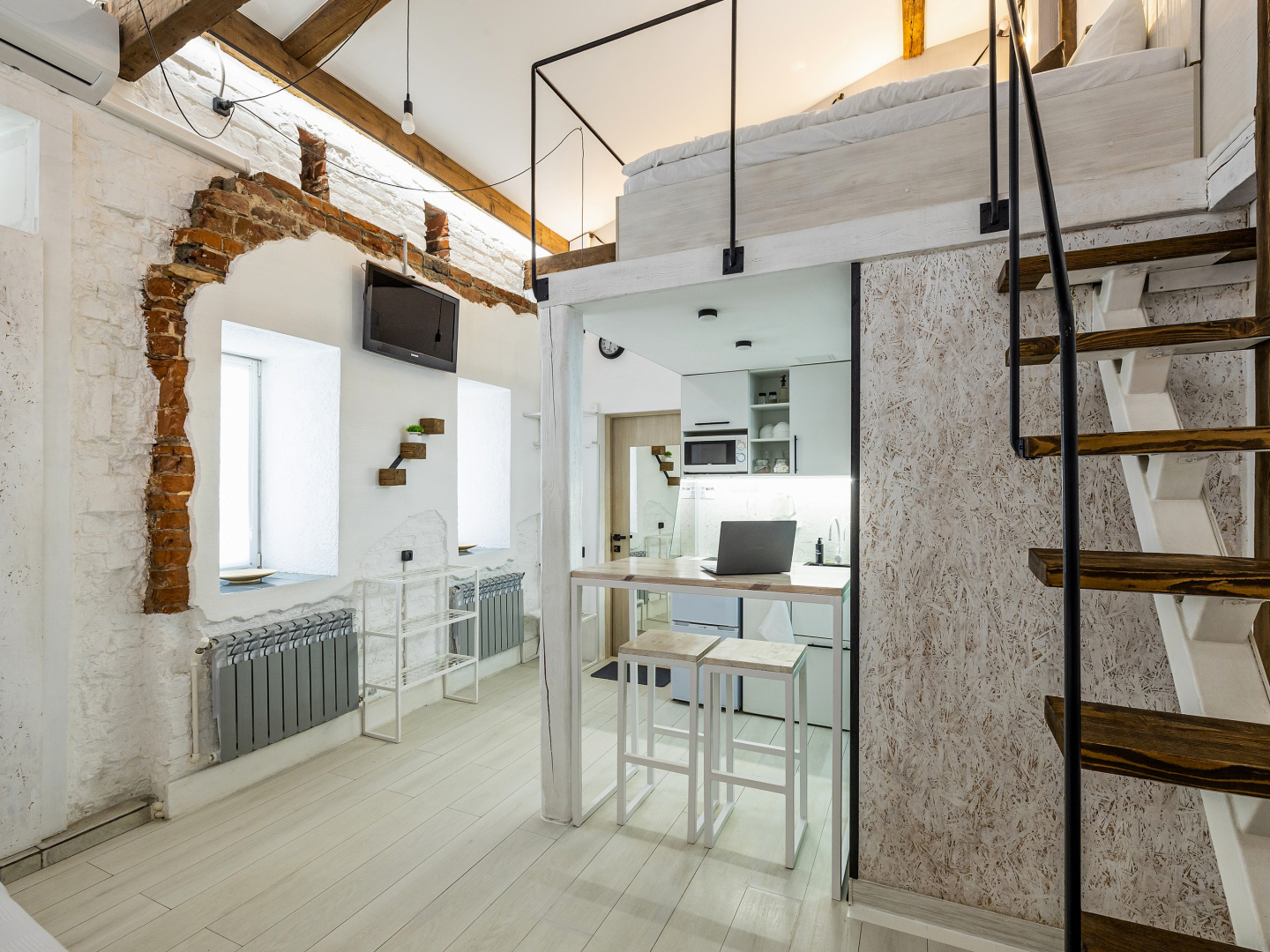 Апартаменты Лофт 4 Двухуровневые на Грузинской Улице 41А