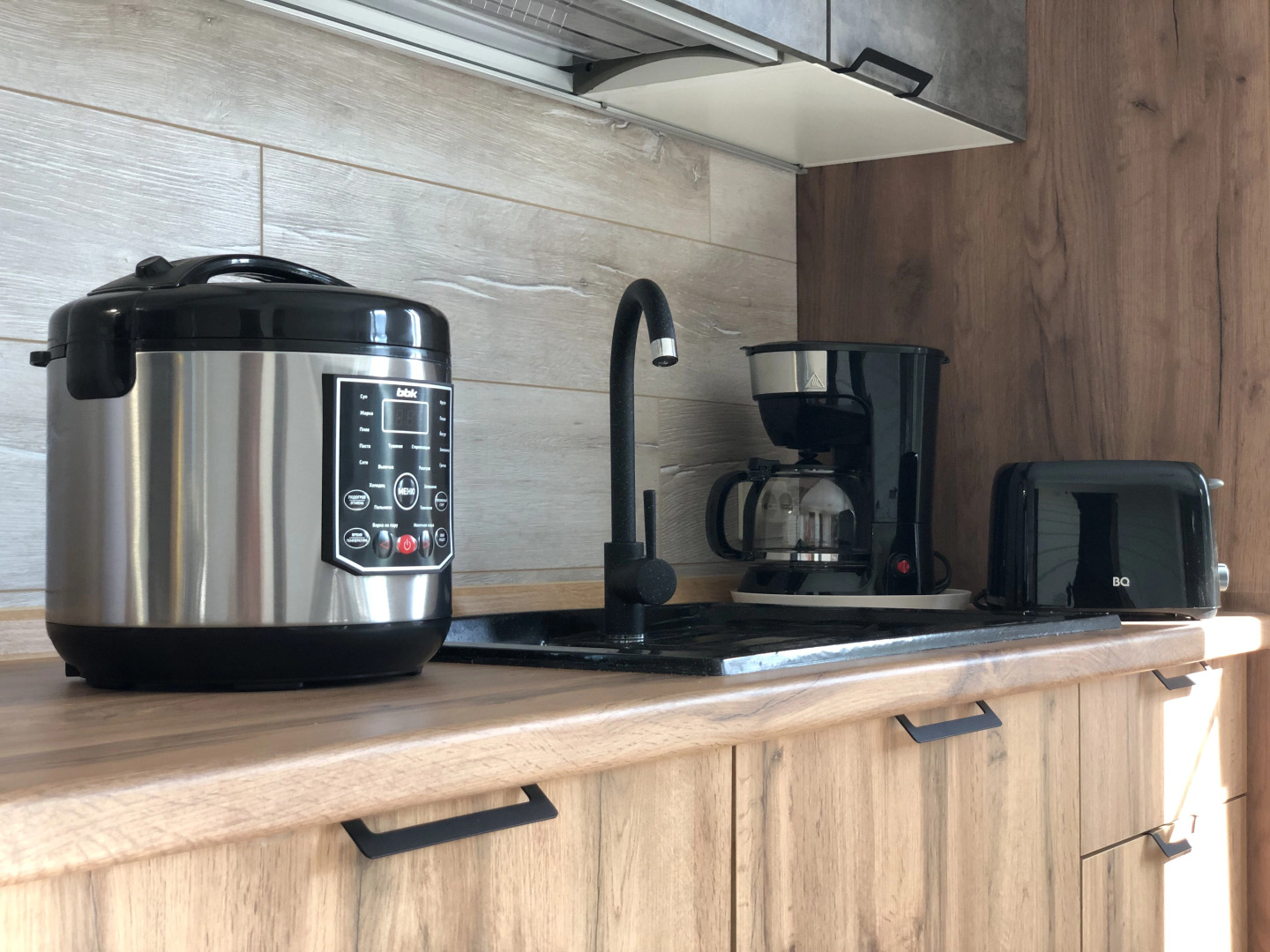 Частный Дом на Скале