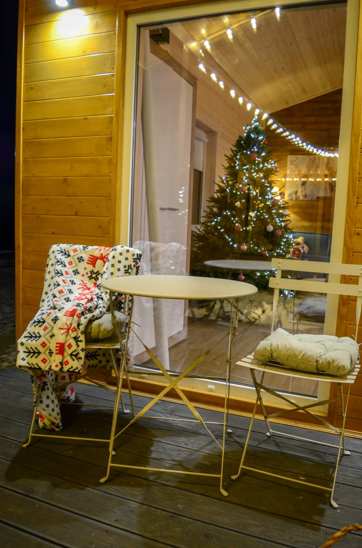 Частный дом Пpоcтopный с Панорaмными Окнaми и Кpacивым Видом