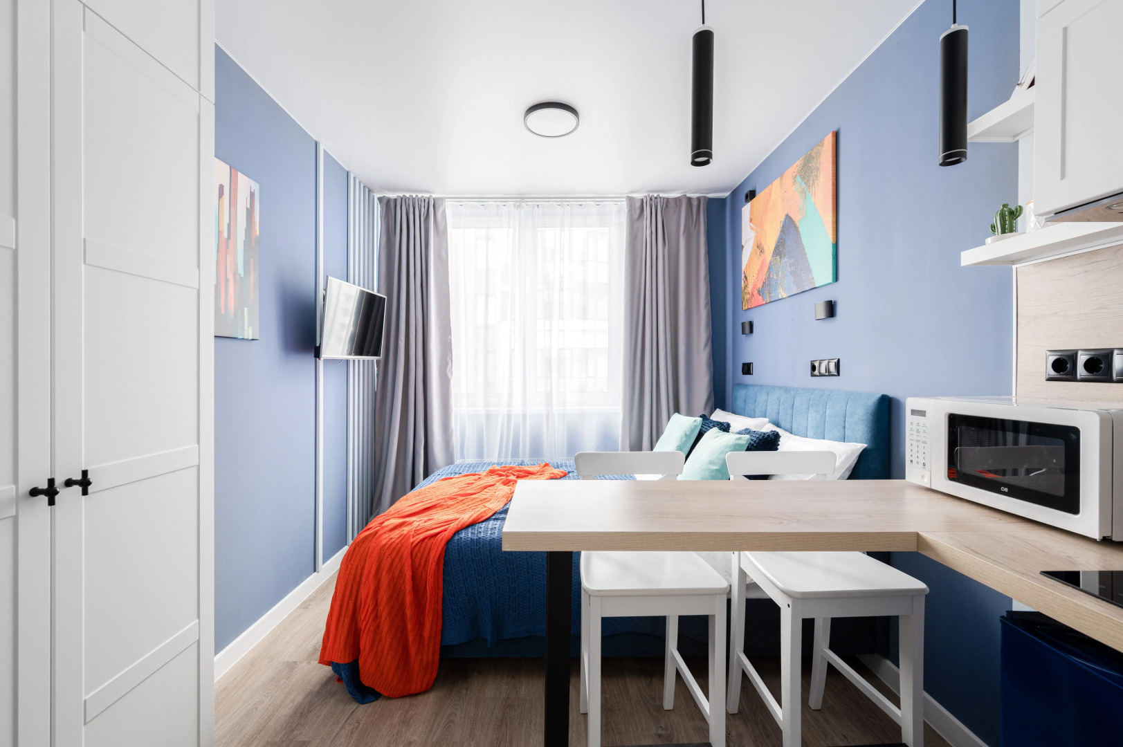 Апартаменты бульвар Эйнштейна 4 (402)