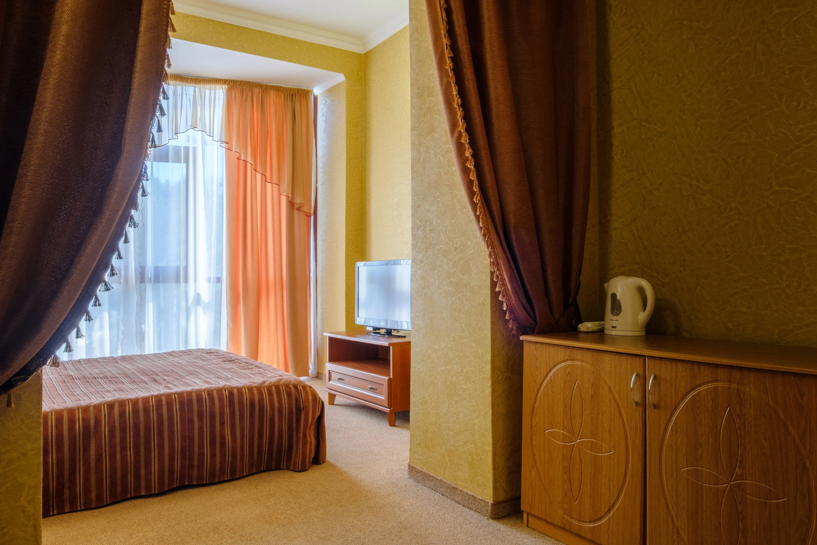 Отель Феодосия