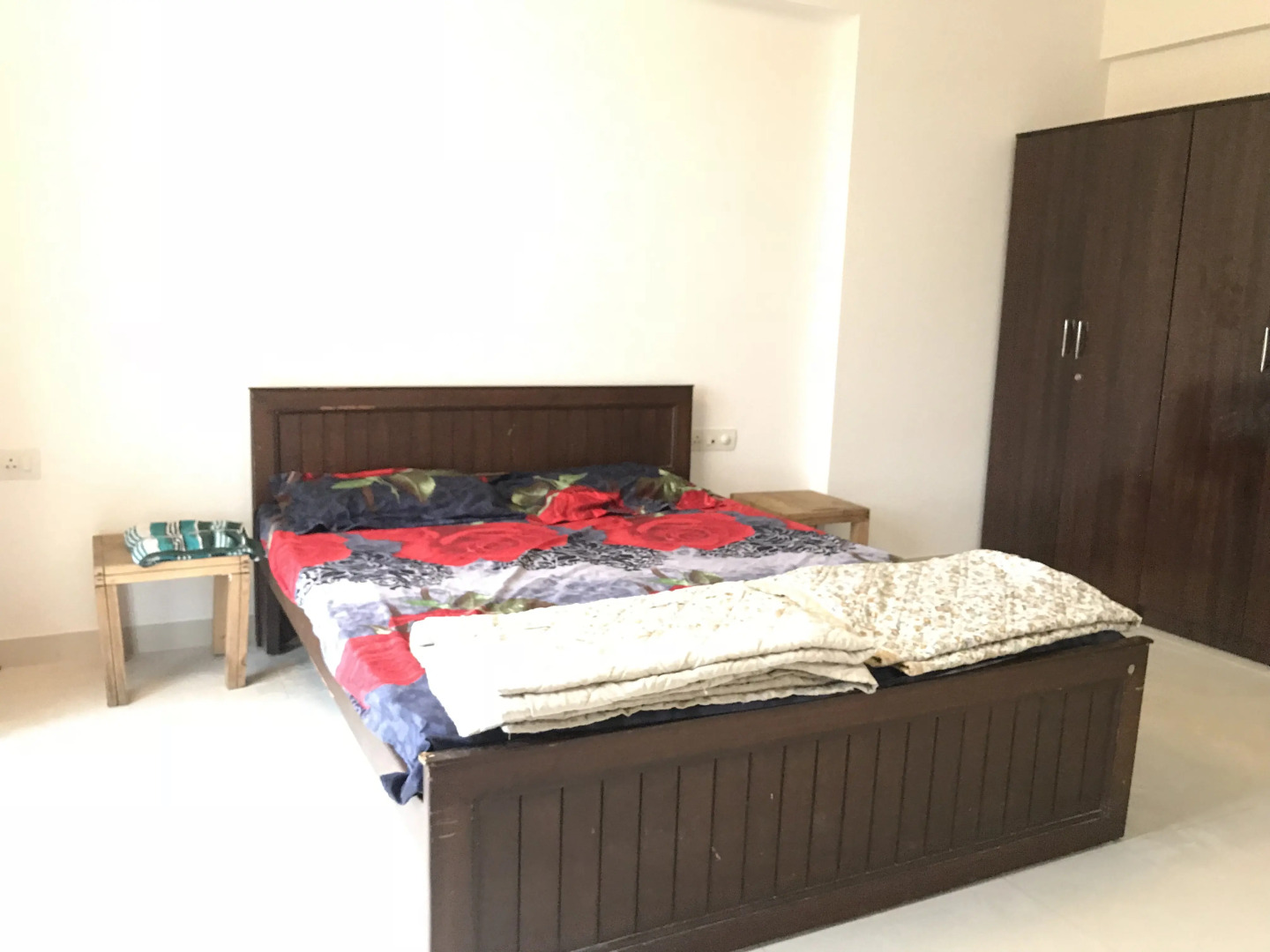 Апартаменты Prashant Keni